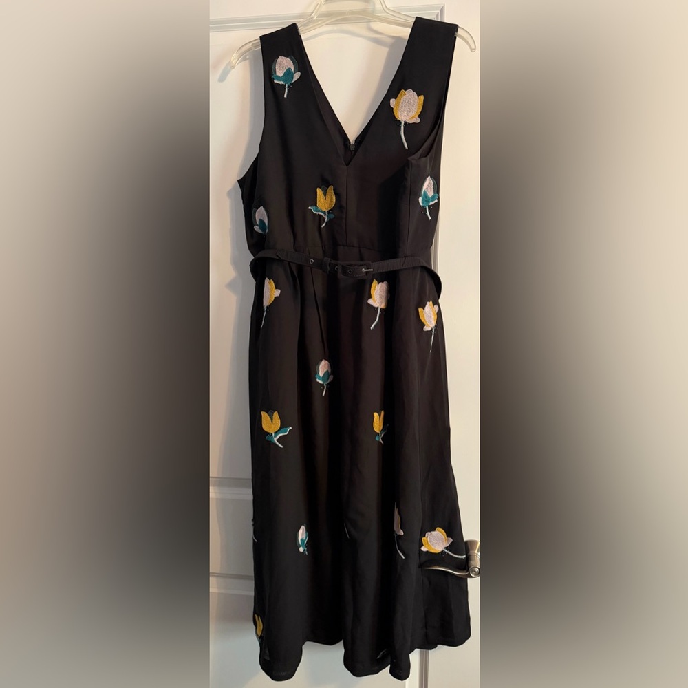 NWT Maternity size L A Pea in the Pod Black Dress with Yellow Floral Embroidery